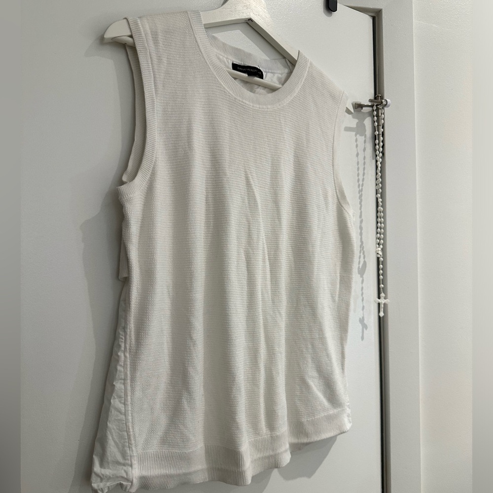 Banana Republic Ivory‎ Muscle Tee